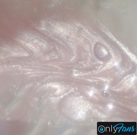 Rabbitscube アートモデル 写真