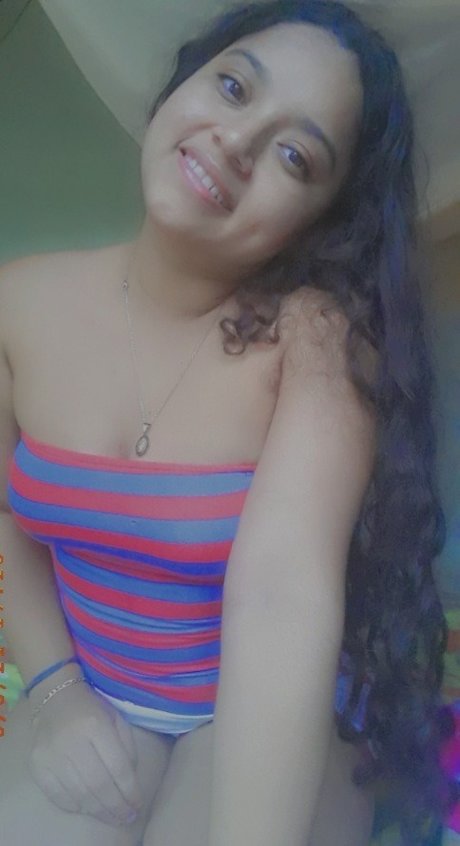 Merly Cede o 素敵なポルノスター 画像