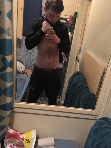 Jg2790 ポルノスター トップ 写真