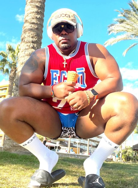 04Raff england__ スター ヌード 写真