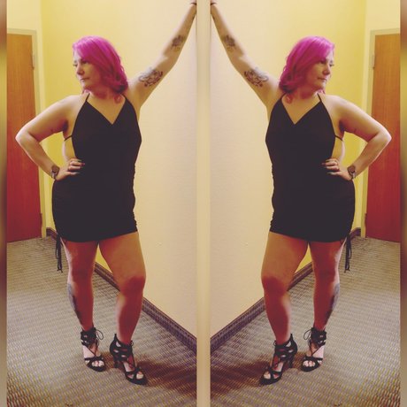 Mrs Louis 裸の女優 写真