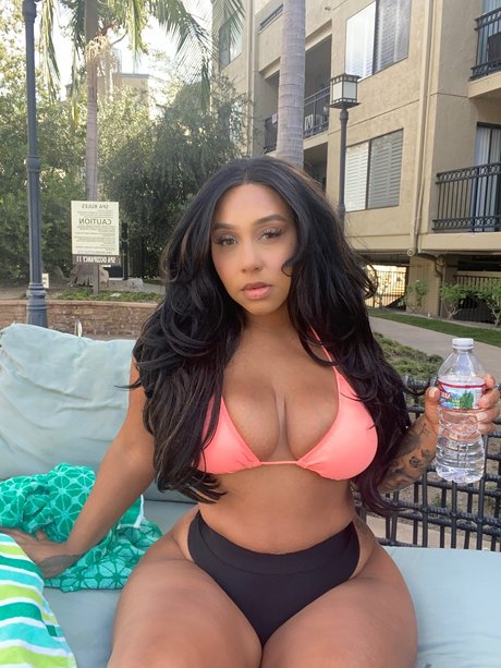 Erykha Ordoric_ ポルノスター 裸 ギャラリー