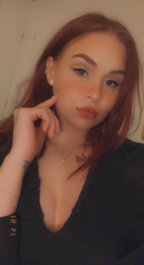 Ninni 最高のスター 写真