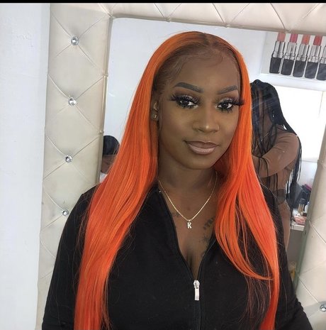 BIana ポルノ女優 ギャラリー