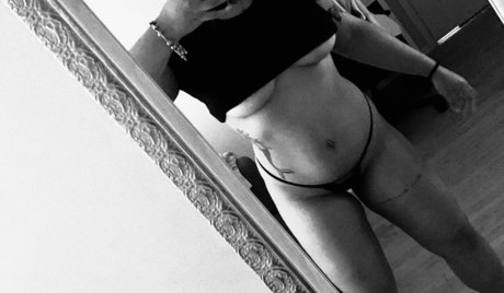 Mermaidgioo エロティック女優 アーカイブ