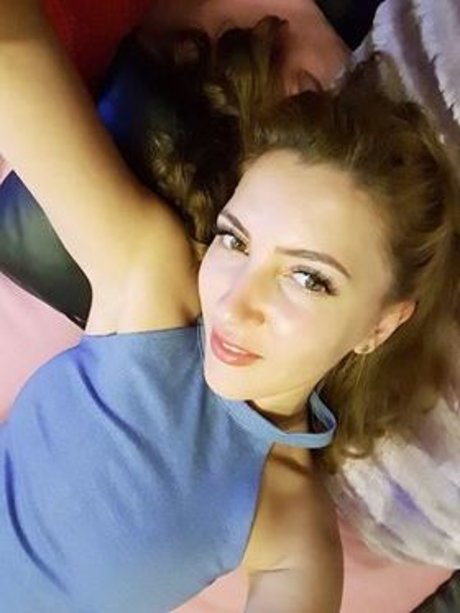 チンコを持つ女たち OnlyFans ホットxxx アーカイブ