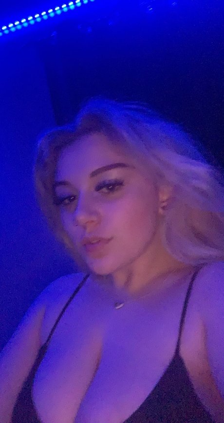 Poison ivy セクシーモデル 写真