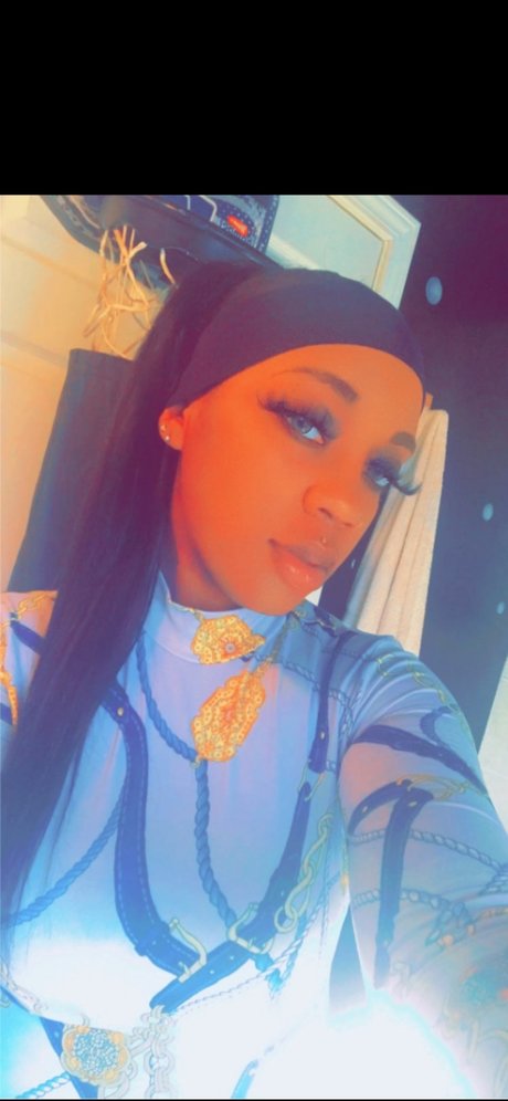 Tina Snow99_ トップスター 写真