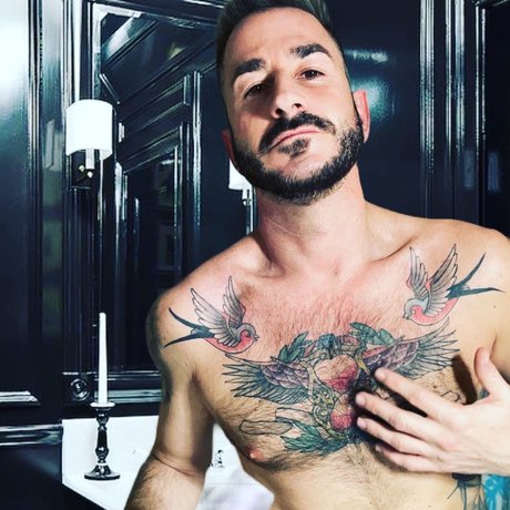 TATTOOCAR ホットなモデル 写真