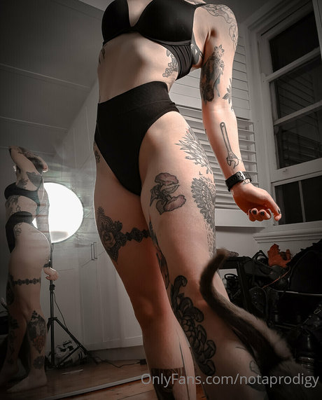 熟女ティーンOnlyFans ベスト 画像