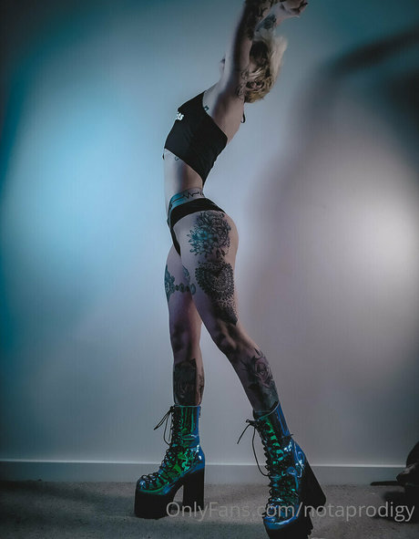 トップレスビーチOnlyFans ポルノ ギャラリー