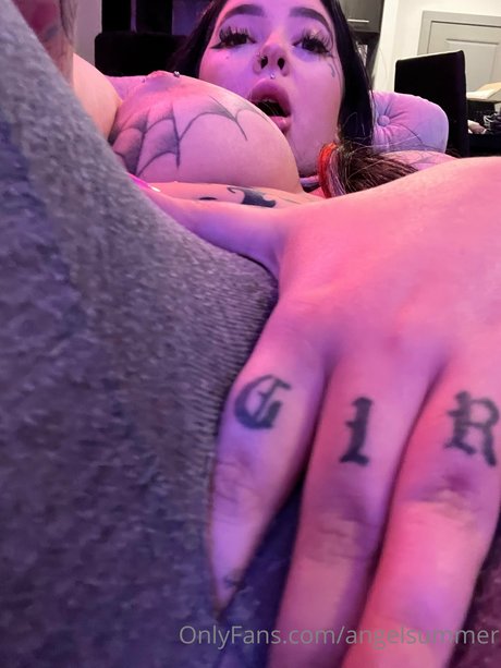 アジア人のタトゥー OnlyFans セックス 写真