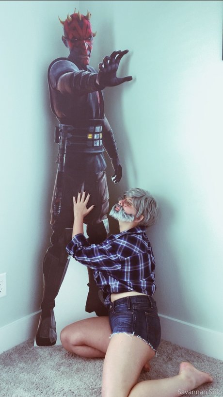 ニューハーフ巨乳OnlyFans 美しいヌード 写真