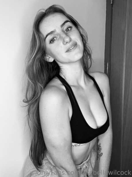 Arabella wilcock ポルノスター 裸 写真