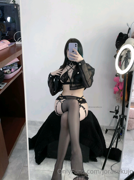 足の裏3P OnlyFans トップ 写真