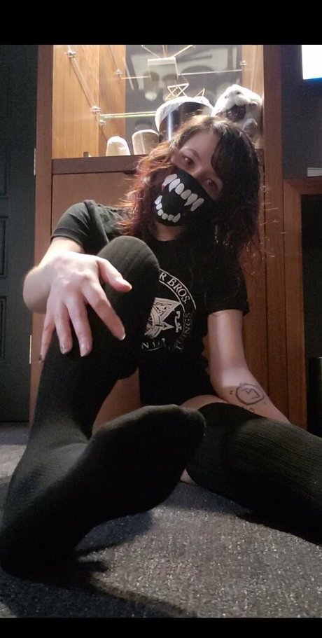 Nomnstromn ポルノスター 独占 写真