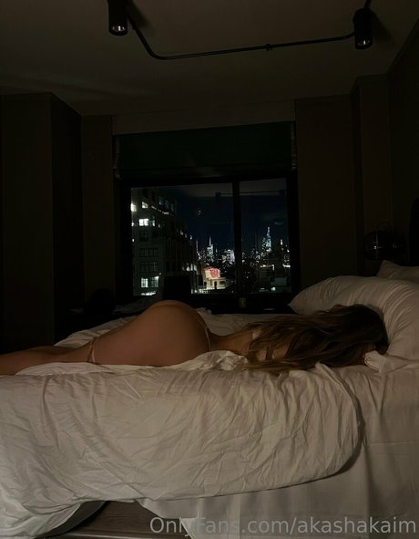 Akashakaim 高品質女優 写真