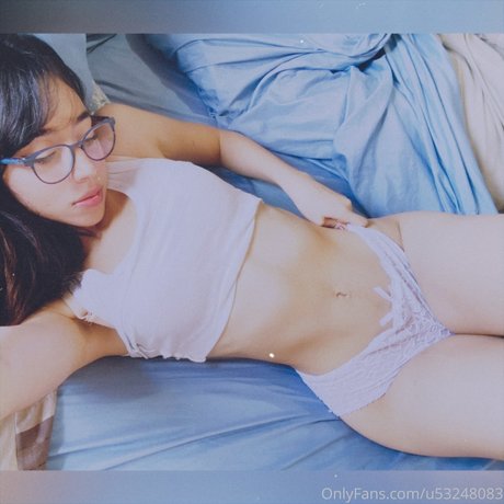 OnlyFansを無効にしました セクシーxxx 写真