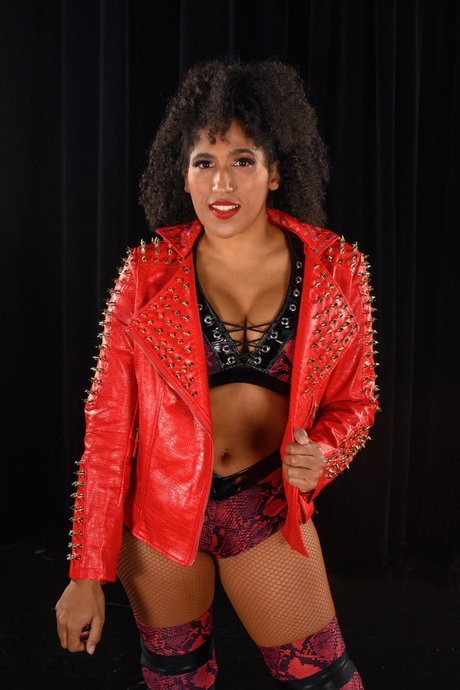 フィットネス熟女OnlyFans セクシーxxx 写真