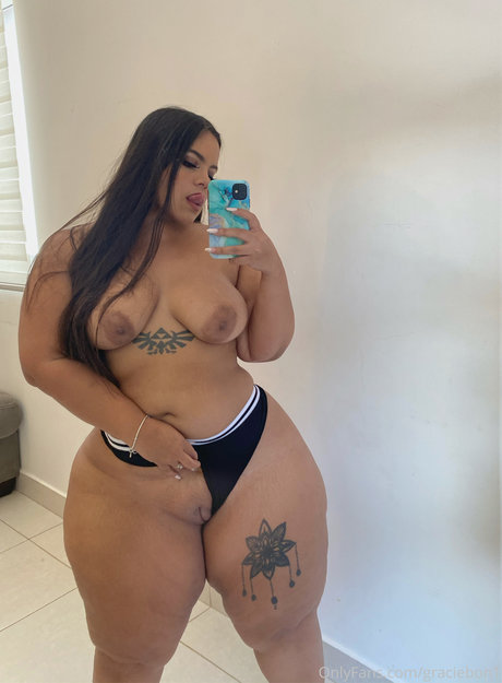 ストリッパーOnlyFans HD 写真