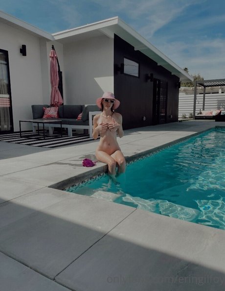 Erin Gilfoy ヌードモデル 写真