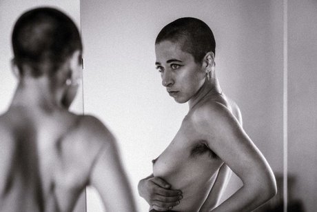 コメディアンのOnlyFans 裸 写真