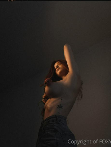 Myfoxyland ポルノスター 写真