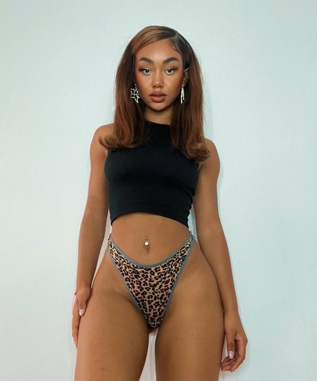 llleasy 完璧な女優 ギャラリー