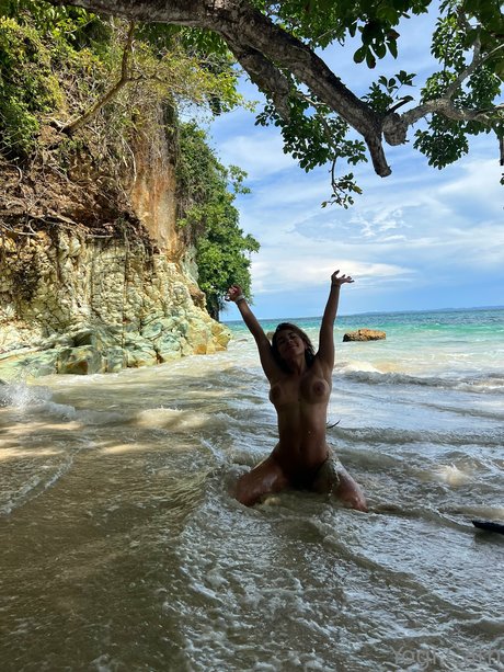 毛深い妊婦OnlyFans 無料 ギャラリー