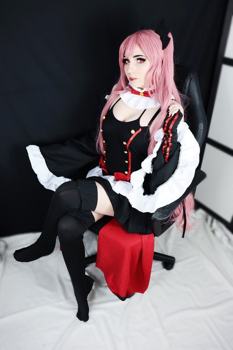 Liinowitsch エロティックなモデル 画像