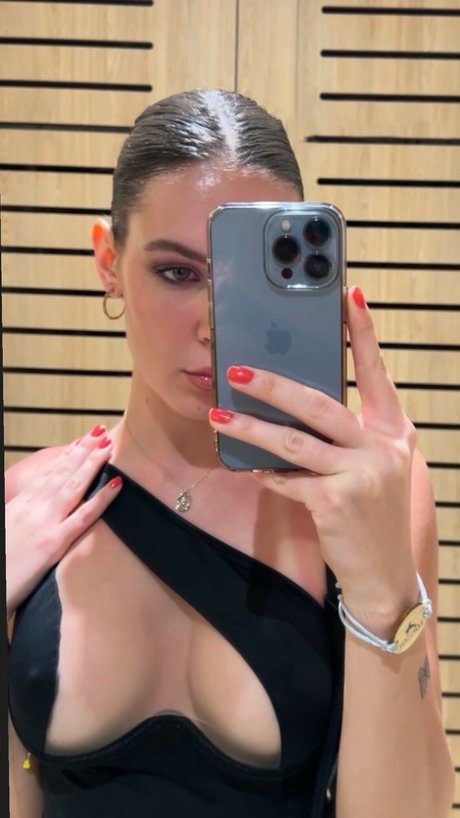 完璧なボディ OnlyFans xxx 写真