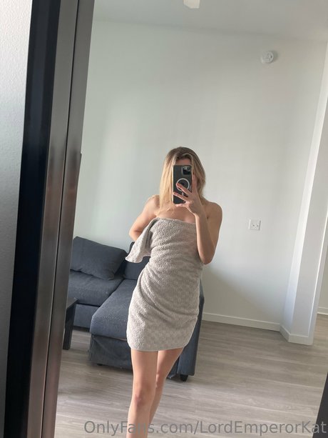 xxx アジアンオンリーファン エロチック 写真