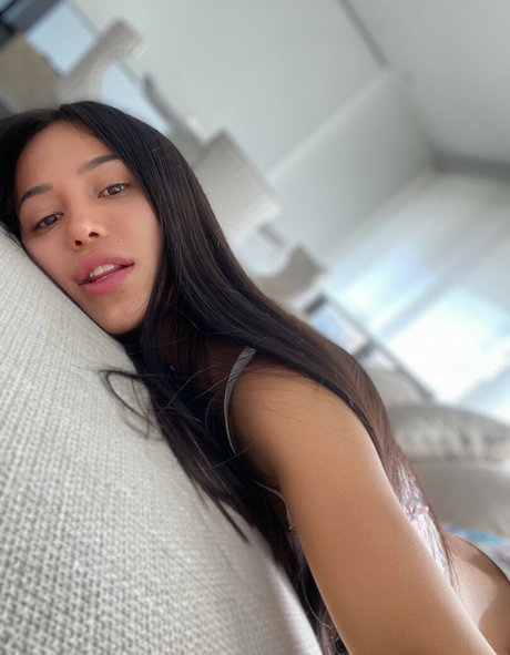Emily Ortiz 限定スター 画像