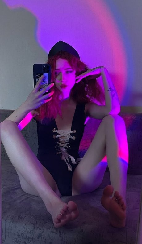 裸の写真 OnlyFans アートxxx ギャラリー