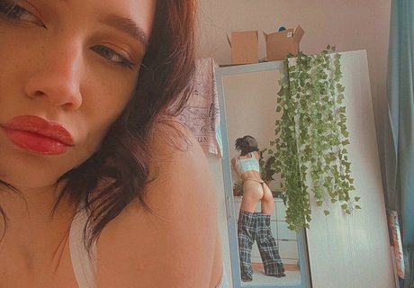 金髪ストリップOnlyFans 無料 アーカイブ