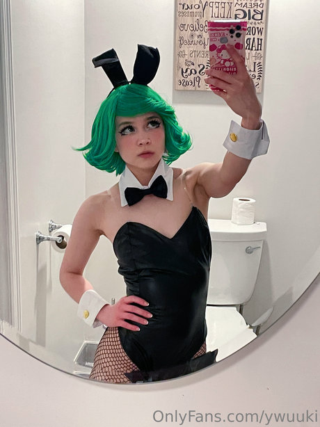 yyuki ポルノ女優 写真