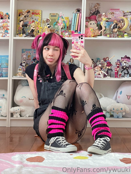 アマチュアペッギングOnlyFans ポルノグラフィック アーカイブ