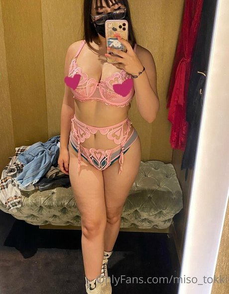 裸のプリンセスOnlyFans ポルノ ギャラリー