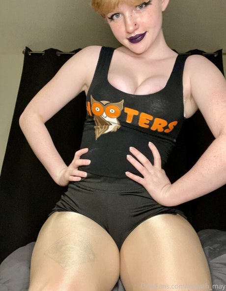 Aaliyah May 素敵なモデル 画像