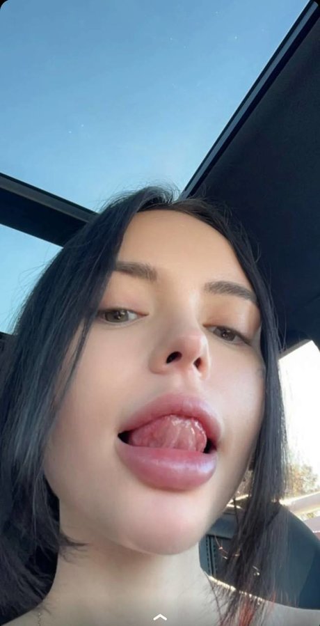 Stormy Summers アダルトモデル 写真