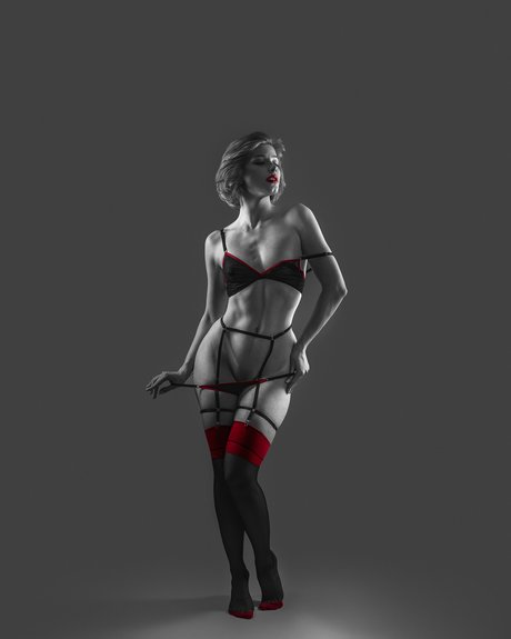 アジアのティーンオンリーファン 無料ポルノ アーカイブ