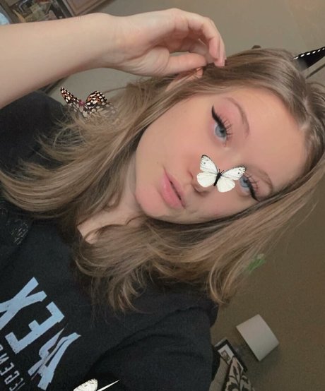 Fierceified セックス女優 写真