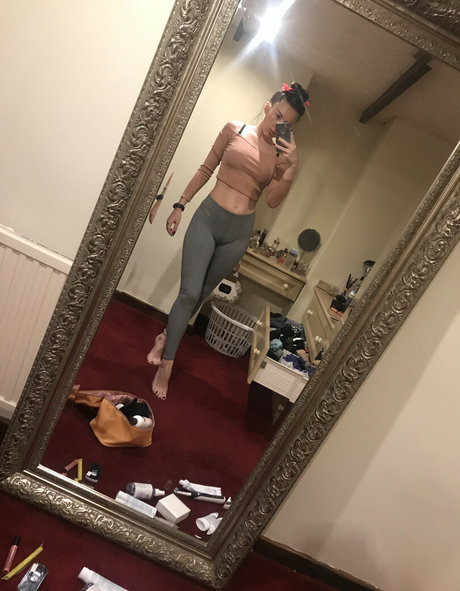 Sophia Smith ポルノスター セクシー アーカイブ