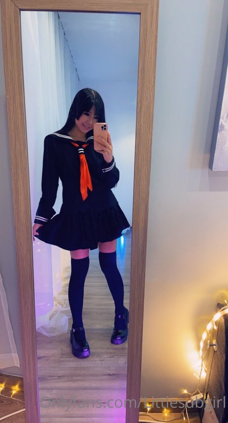 Little sub girl 高品質モデル 写真