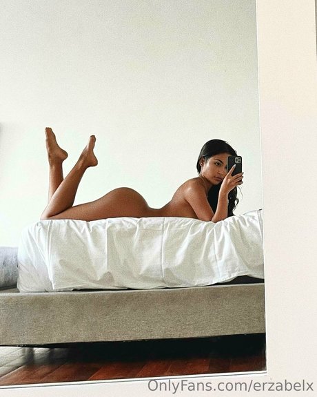 膨らみ OnlyFans ポルノ 写真