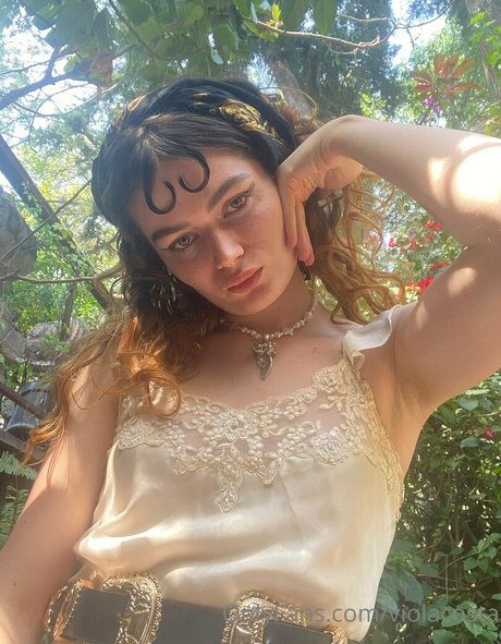 floraauclair ポルノスター アダルト 写真