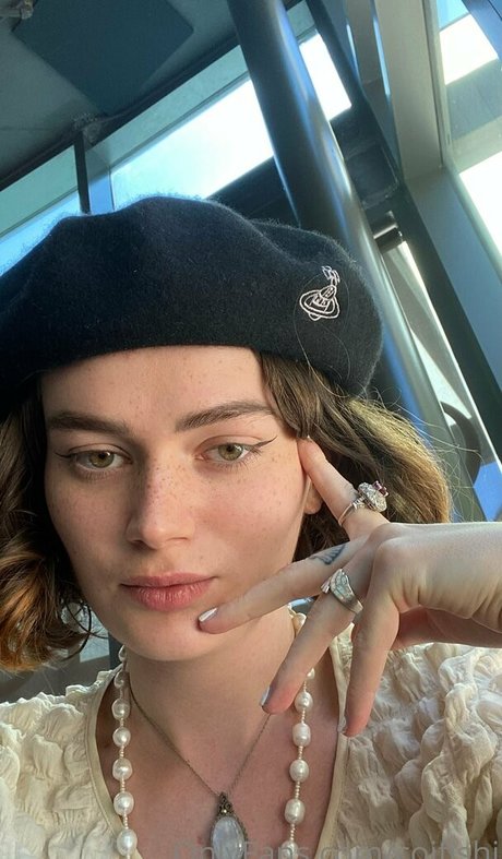 floraauclair アダルト女優 写真