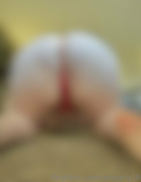 curlygirly10 ポルノモデル 写真