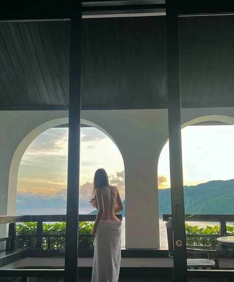 Baek Si Young ホットなモデル 写真