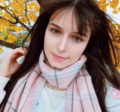 niki tyan17 エロティックなモデル 写真